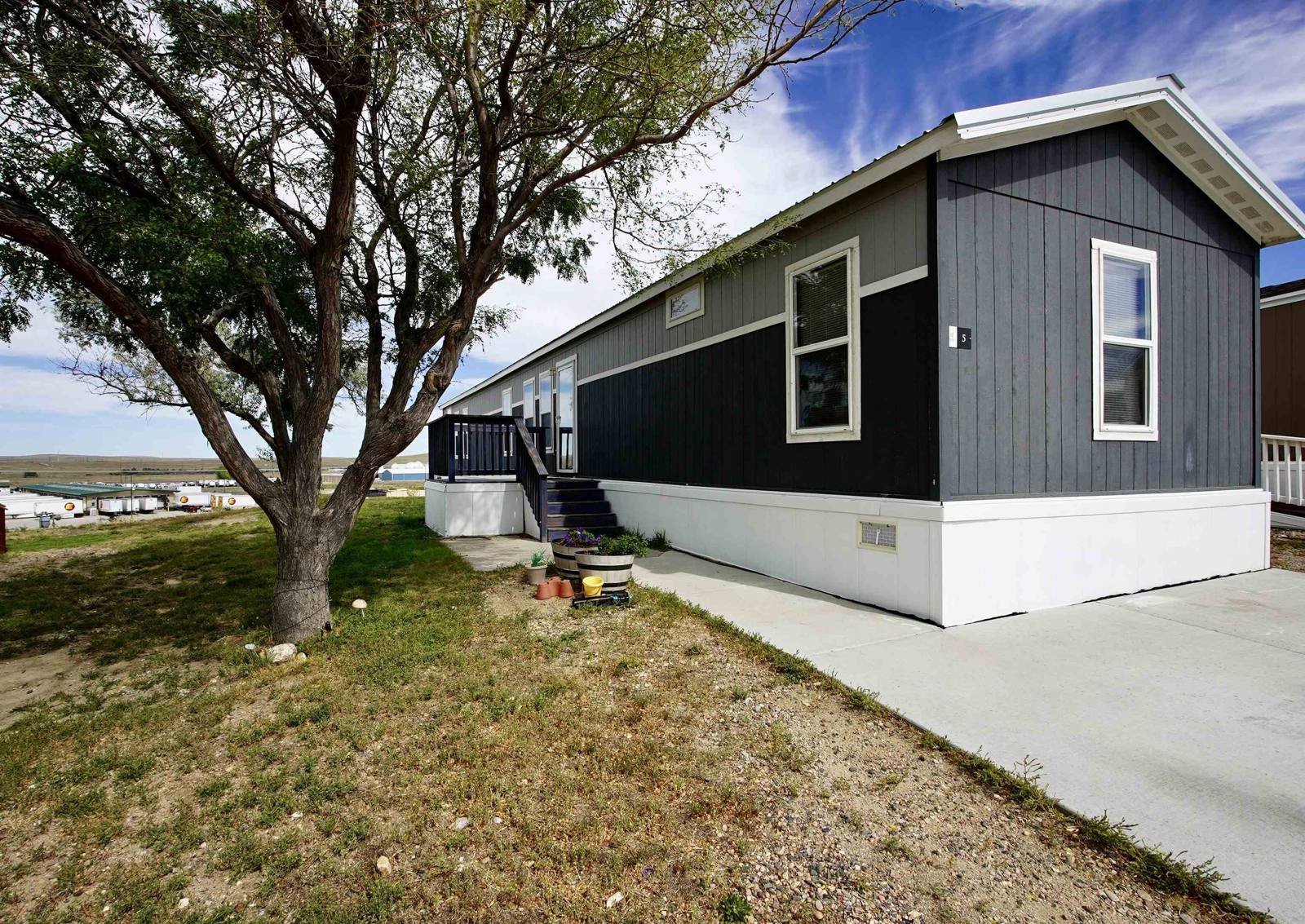 4901 Lathrop #5